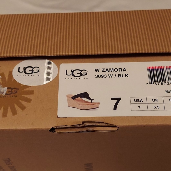 UGG Zamora BLK - Picture 3 of 5